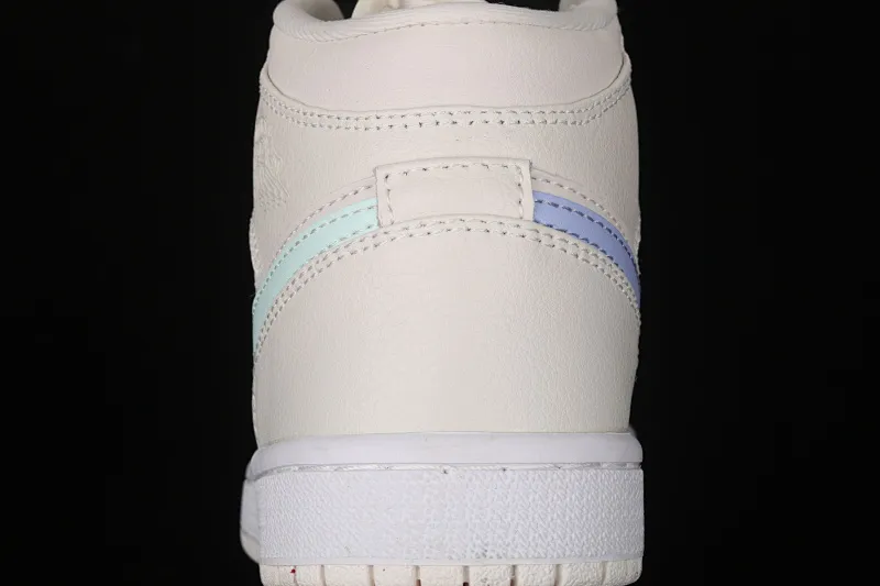 All categories Air Jordan Jordan series basketball shoes Air Jordan 1 Mid cost-effective version Air Jordan 1 Ret High AJ1 Joe 1 rice white mandarin duck hook 555112-035